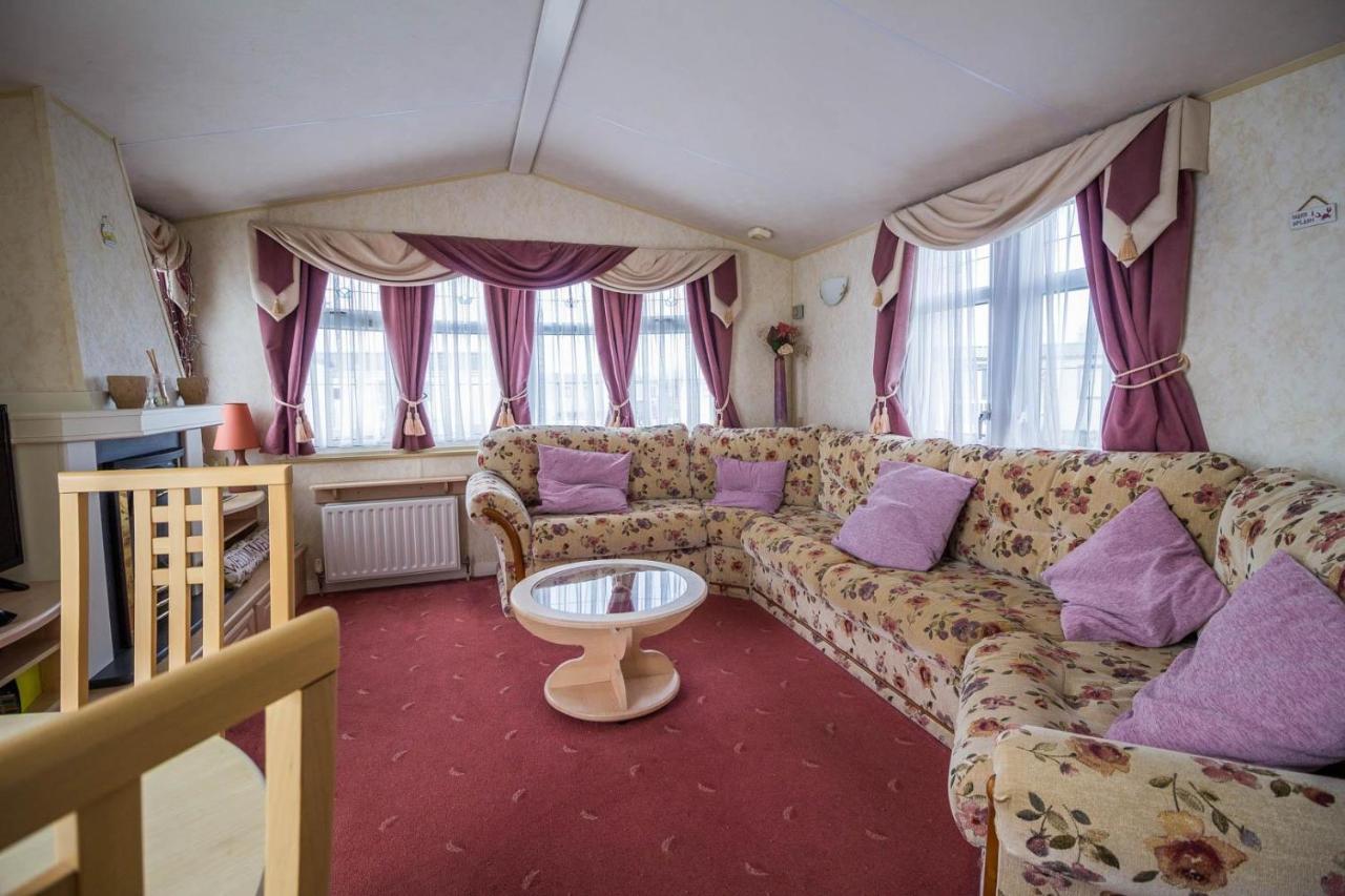 Brilliant Caravan For Hire At Manor Park In Hunstanton Norfolk Ref 23176K Otel Dış mekan fotoğraf