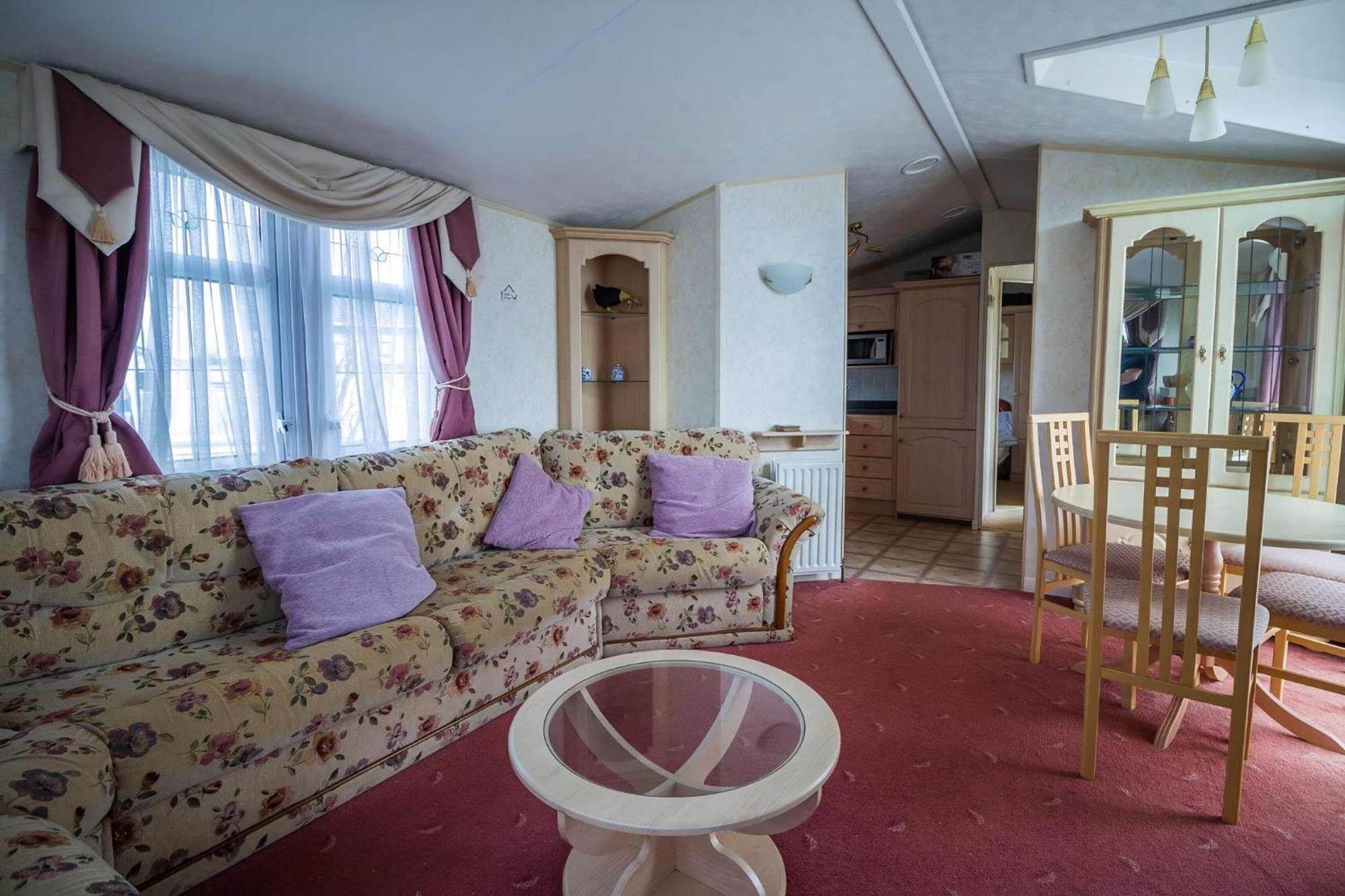 Brilliant Caravan For Hire At Manor Park In Hunstanton Norfolk Ref 23176K Otel Dış mekan fotoğraf